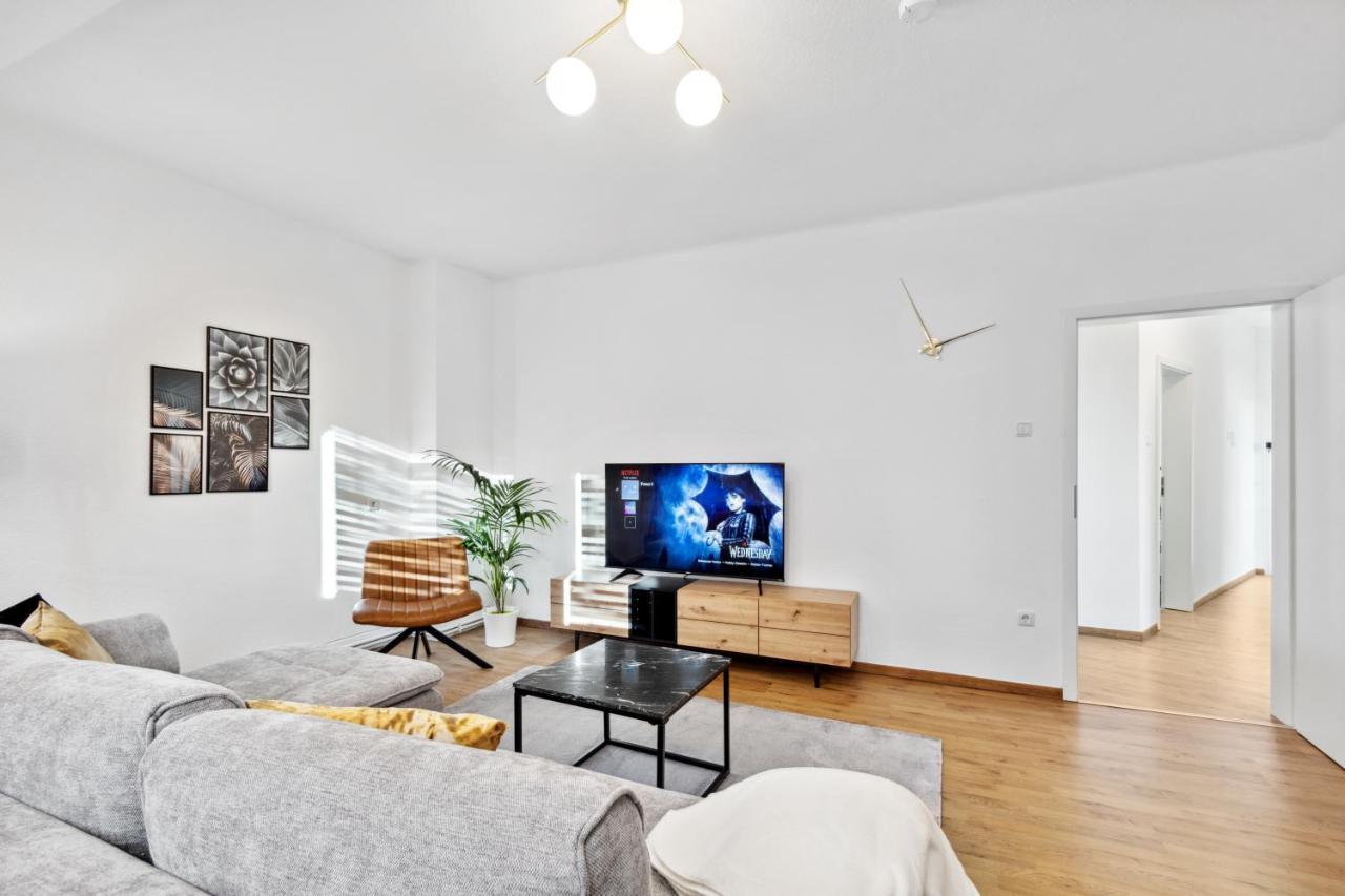 Mark 51-7 - Workplace - Netflix - Washer Dryer - Modern Design 波鸿 外观 照片